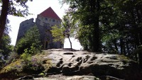 /album/fotogalerie-hrad-kokorin-romanticka-hradni-zricenina/hrad-kokorin22-jpg/